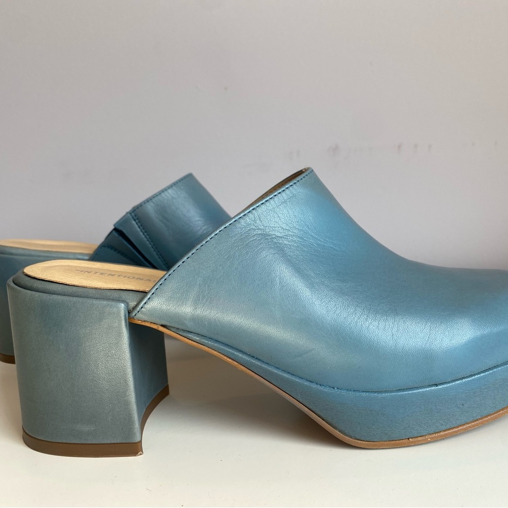Women's Blue Leather Mules
